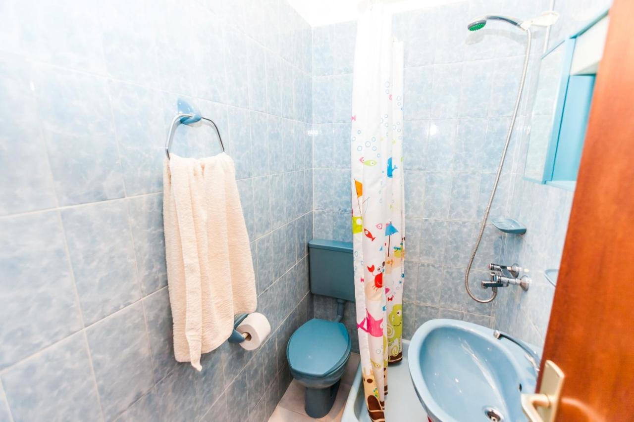 Sea View Apartment Sumartin Bagian luar foto